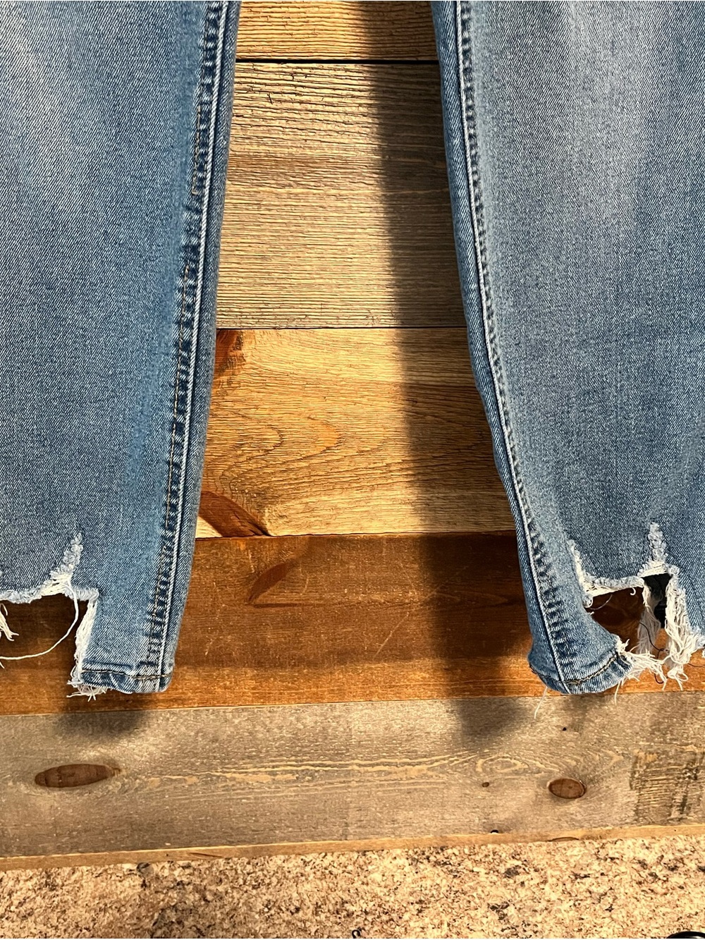 Sofia Jeans by Sofia Vergara Distressed Light Blue Jeans Size 14 - Picture 6 of 6